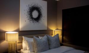 Beautiful 2 bedroom Apartment near Monte Casino