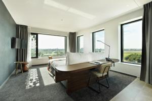 Deluxe Double Room with Shower room in Van der Valk Hotel Nijmegen-Lent