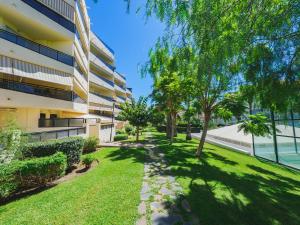 Cubos Urban Brigitte Torremolinos & Parking
