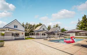 Pet Friendly Home In Kolczewo With Wifi