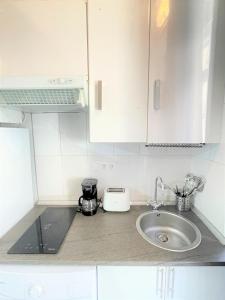 Acogedor apartamento exterior con balcón en el Barrio de Chueca, Gran Vía con aire acondicionado