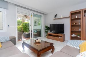 Townhouse beachfront in Costalita