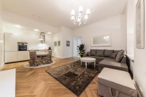 Old Town Apartment - Pagari 1, Апартаменты - Таллин