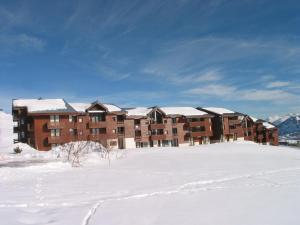 Appartements Studio lumineux avec coin montagne, situe sur les hauteurs de la station, depart ski aux pieds - FR-1-416-38 : photos des chambres