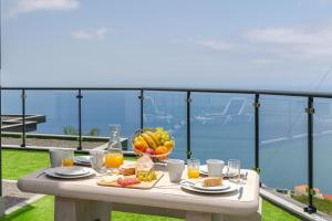 OurMadeira - Sunset Cliff Villas, contemporary