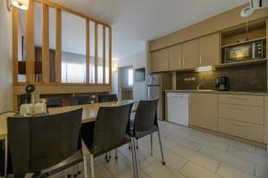 Appart'hotels Residence de Tourisme Ajaccio Amiraute : photos des chambres