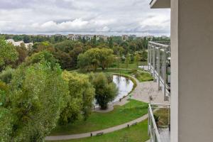 Quiet Apartment Park Edwarda Szymańskiego by Renters