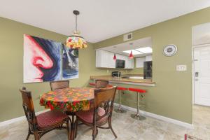 Ocean Village Club K12