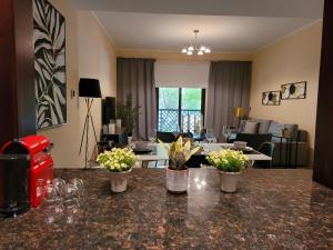 Luxury 3 Bedroom Apartment - DUBAI MALL 5 min Walk