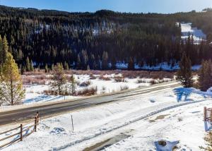 River Run Townhomes by Summit County Mountain Retreats