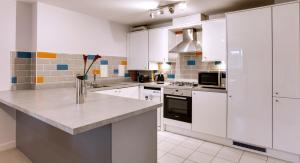 Modern Spacious Apartments