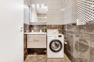 ARI Brownie Apartment - Luxurious Stay