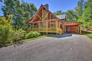 Lavish Hiawassee Cabin - Great for Families! - Shooting Creek