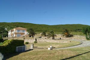Vue sur mer à Santa Severa - Appartement Les Cyprès