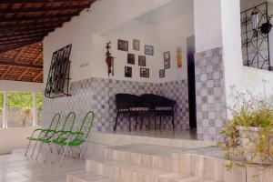 Linda Casa c Wi-Fi a 900m da Praia de Itatinga MA