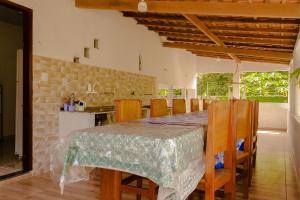 Linda Casa c Wi-Fi a 900m da Praia de Itatinga MA