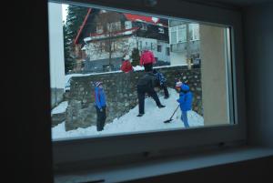 Happy Holiday Apartments