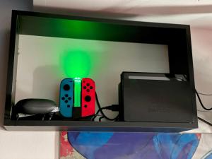 Capsule Manga - Jacuzzi - Billard - Nintendo Switch - Netflix