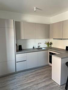 Dock 07 - modernes 4 Sterne-Ferienapartment direkt am Hafen