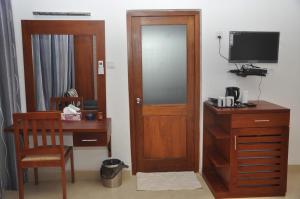Aarya hotel