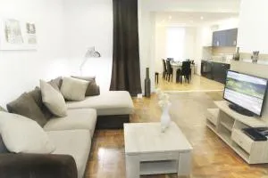 莱斯德朗斯甘贝塔公寓 - 朗斯