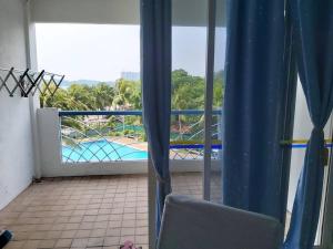 Nats Seri Bulan beach, pool home @teluk kemang