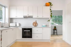 Bella BAY 1 Downstairs - Prime Location - Holiday Yamba