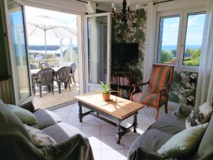 Maisons de vacances Holiday home with panoramic sea views, Crozon Peninsula, Telgruc-sur-mer : photos des chambres