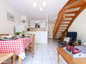 Maisons de vacances Maison Saint-Lary-Soulan, 3 pieces, 4 personnes - FR-1-296-437 : photos des chambres