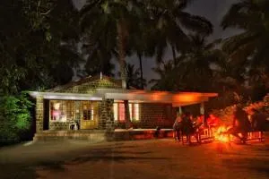 Green acres - Naduvattam