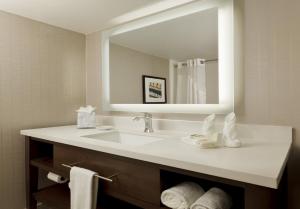 Standard Double Room with Two Double Beds room in Holiday Inn San Antonio-Riverwalk an IHG Hotel