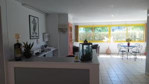 Hotels Logis hotel restaurant Le clos saint loup : photos des chambres