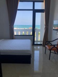 Khách sạn Mặt Trăng - Moon Hotel