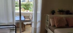 EL ESTUDIO DE LA PLAYA Sunny Holidays Benalbeach