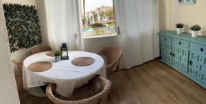 EL ESTUDIO DE LA PLAYA Sunny Holidays Benalbeach