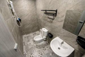 De Luma Alma 9 bedroom with 8 bathroom