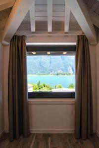 Dascio Silence Ferienwohnung mit Panorama Balkon