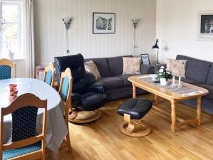 Holiday home Hernar