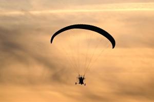 Tentes de luxe Nuit insolite dans une bulle et bapteme de l'air gratuit en ULM : photos des chambres