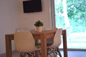 Appartements Appartement charmant en Corse avec terrasse au calme : photos des chambres