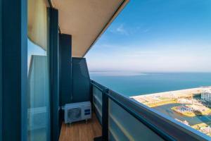 Deluxe Aparthotel In Orbi City Batumi