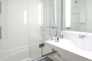 Executive Queen Room room in Novotel London Heathrow Airport M4 Jct. 4