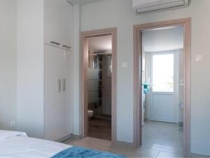 Konstantinou Apartment - smart & roof top terrace