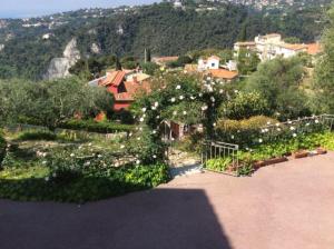 Appartements Appartement Les Oliviers : photos des chambres