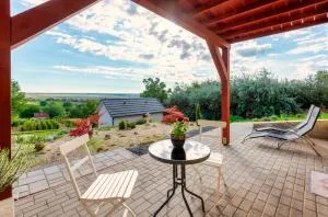 Borárium Vendégházak - Zen-gő Ház - Szigetszentmárton