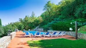 CORAZZA 6&1, Emma Villas