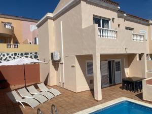 Casa Mariben, Vacation Rental home Vv 3 Bedrooms private pool with sea views
