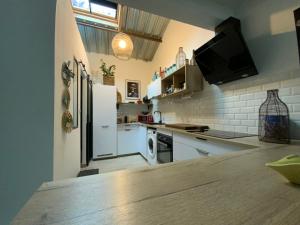 LOFT BULOT MAYO’S à 200 Mètres de la plage .