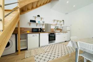 Appartements Beautiful charming T3 duplex in the center of a small wine village : photos des chambres