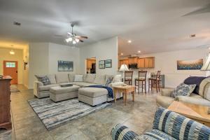 Comfortable Pensacola Home with Private Pool! - 4hvězdičkové hotely ve městě Perdido Key
